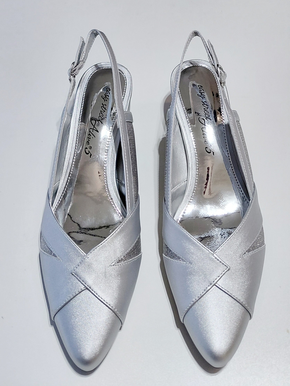 EASY STREET Women's Avena Silver Slingback Dress Pumps Size 9N